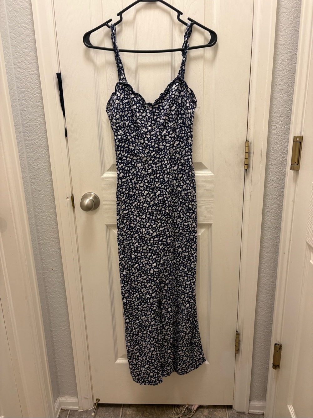 Cotton on size smNavy Floral romper with Lace Trim